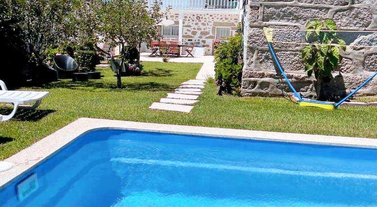 Vacation home with private pool, yard & terrace | Perfect for remote work in Viana do Castelo
