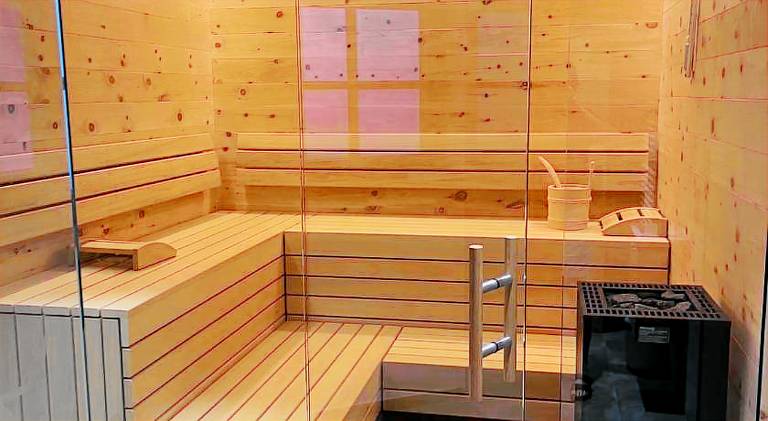 Rental apartment with sauna & patio — photo 3