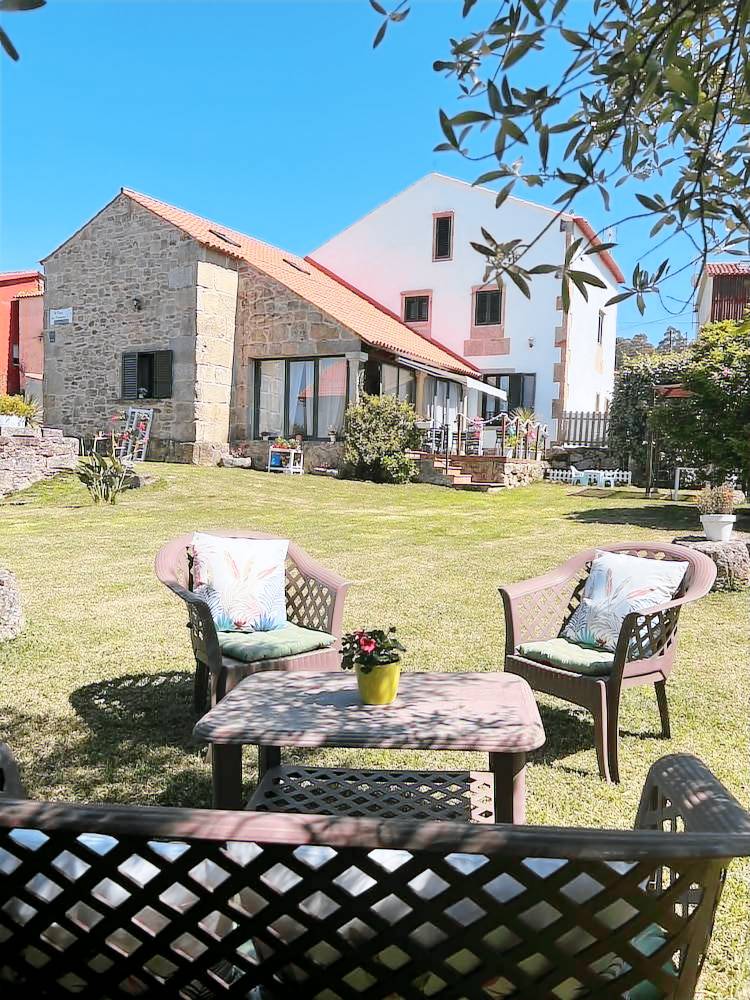 Bed & Breakfast  Catoira