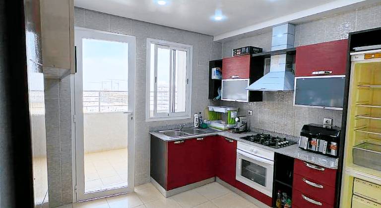 Holiday apartment with pool — photo 4