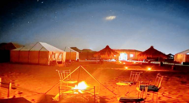 Tent with pool & patio — photo 5