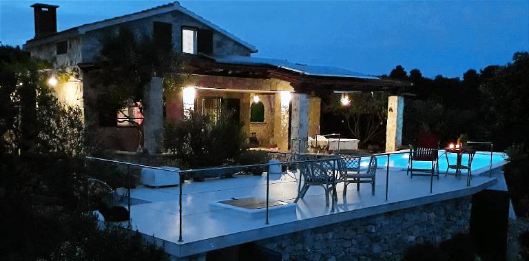 kuća  Veliki Drvenik