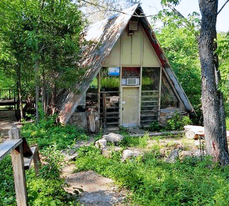 Cabin Lonedell