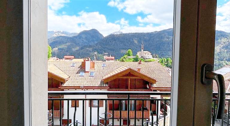 Fully equipped nice apartment with terrace & garden | Perfect for remote work | Dogs allowed — photo 3