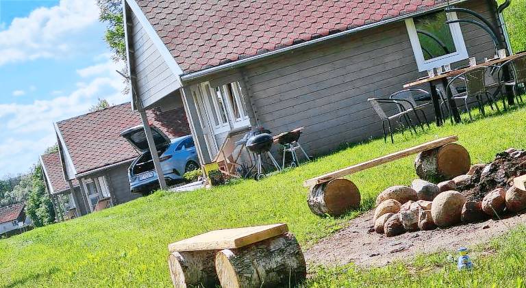 Lodge with patio, barbeque & hot tub | Pets allowed in Mikolajki