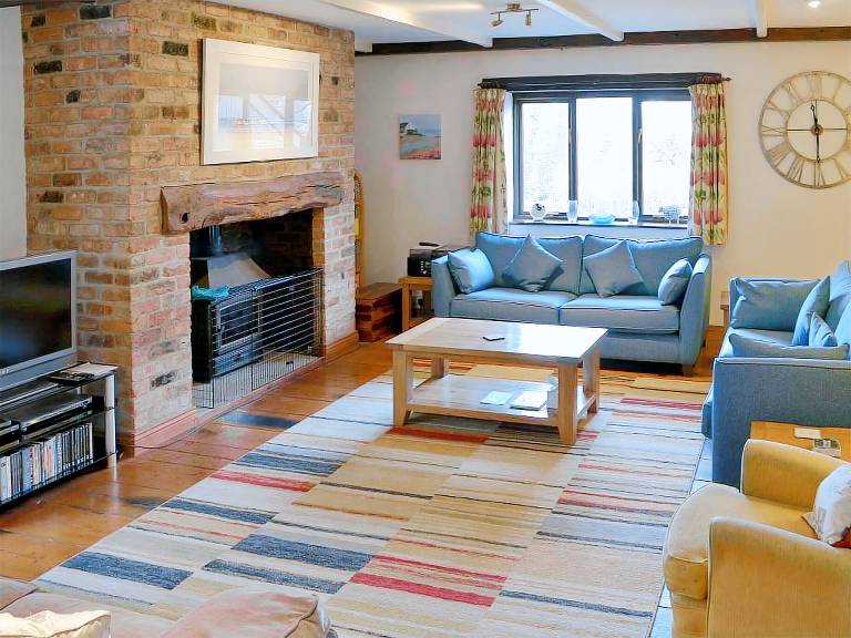 Cabin  Halwell