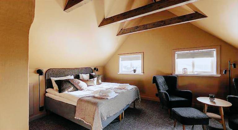 Lodge with jacuzzi, sauna & terrace in Vetlanda