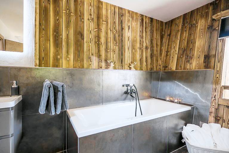 Family-friendly lovely apartment with patio, sauna & barbeque | Pets allowed — photo 3