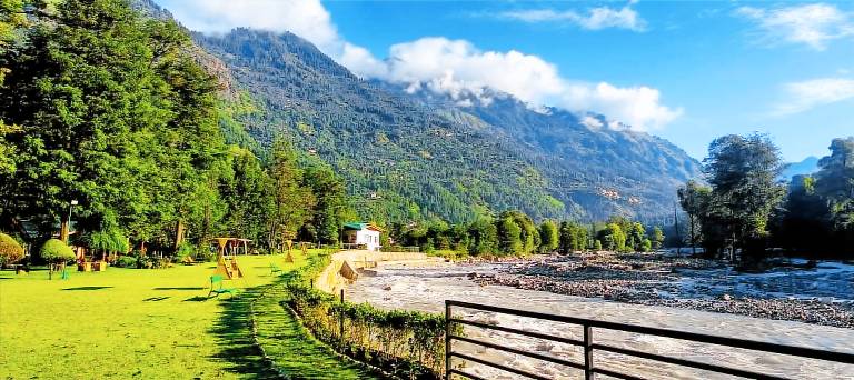 Resort  Naggar