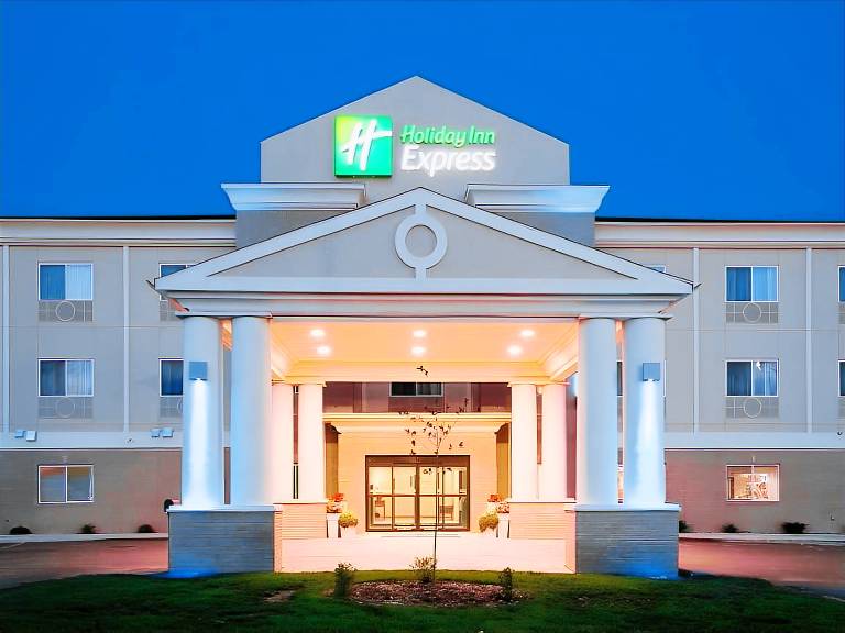 Holiday Inn Express Devils Lake By IHG in Devils Lake, ND