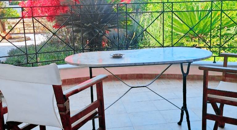 Serviced apartment with terrace & yard | Pets are welcome — photo 5