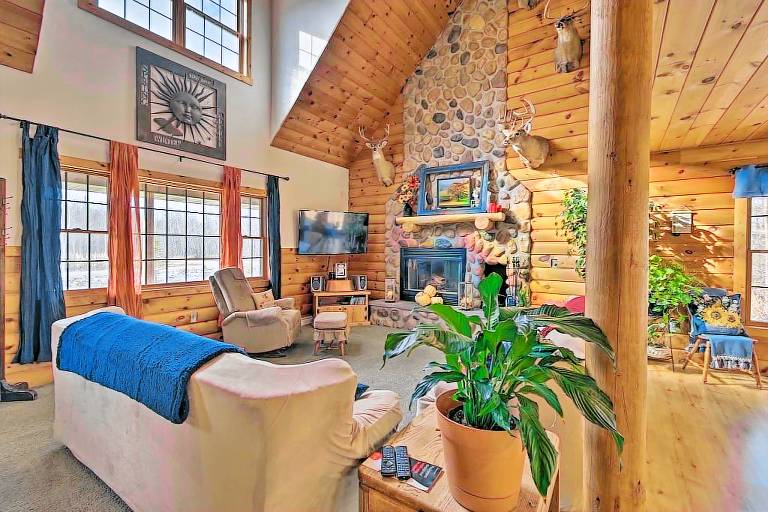 Cabin Gresham
