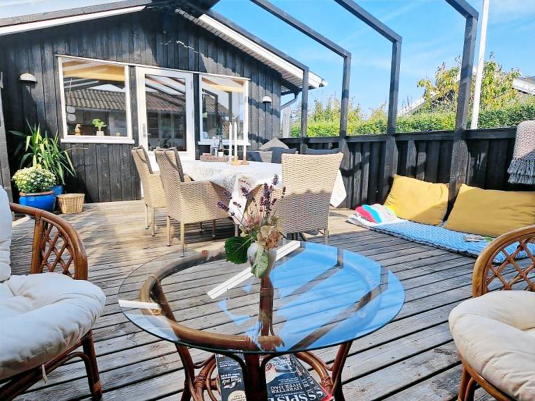 House with patio & barbecue | Beach nearby | Pet-friendly — photo 2