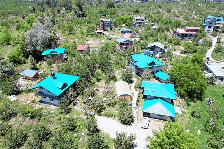 Cascade Mountain retreat manali in Kullu