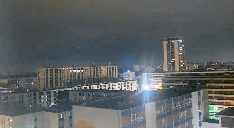 Chambre meublee et lumineuse Centre de Tours — photo 3