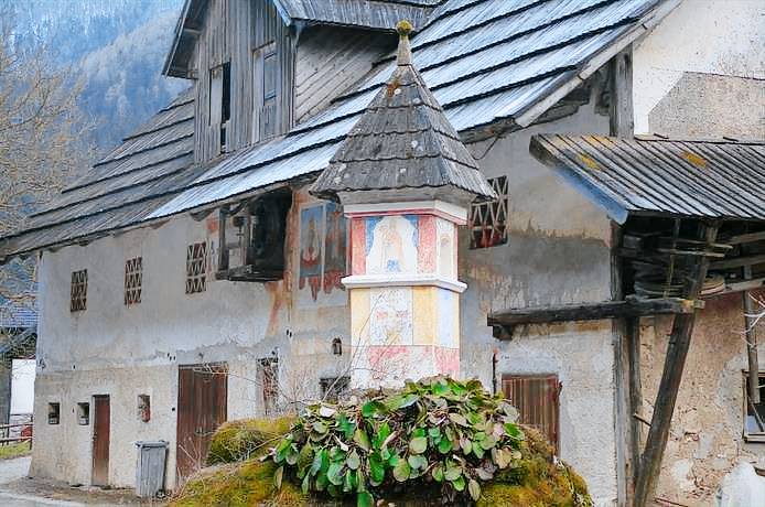 Kmetija  Luče