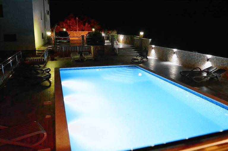Ferienwohnung in Vinišće mit Balkon, Klimaanlage, W-LAN, Waschmaschine (4753-1) — photo 5