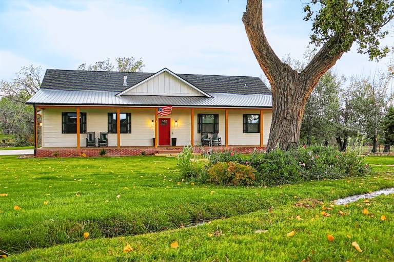 Farmhouse Montrose