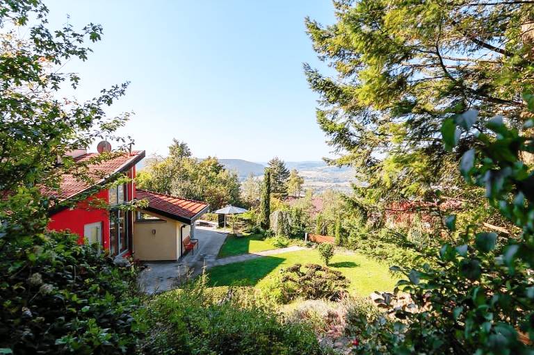 Fully equipped house with garden, barbecue & patio | Pets allowed — photo 2