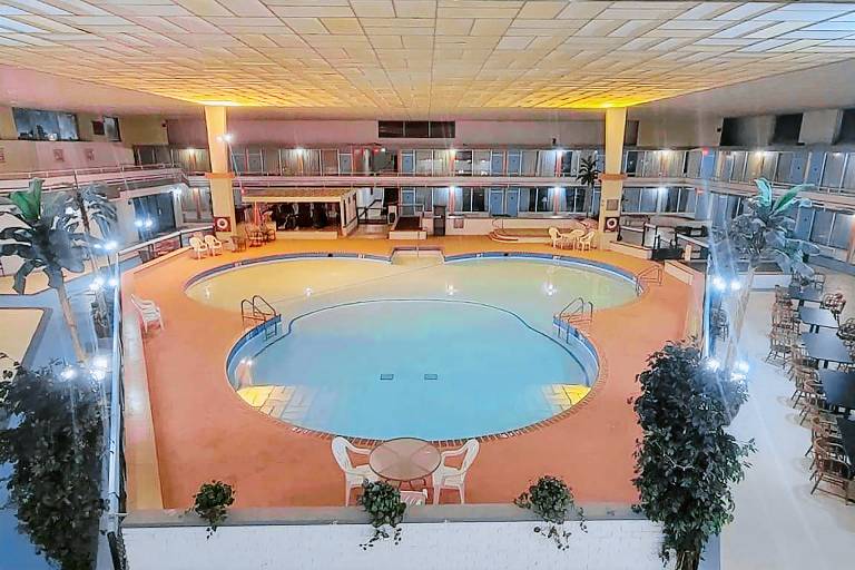 Howard Johnson by Wyndham Hannibal — photo 2