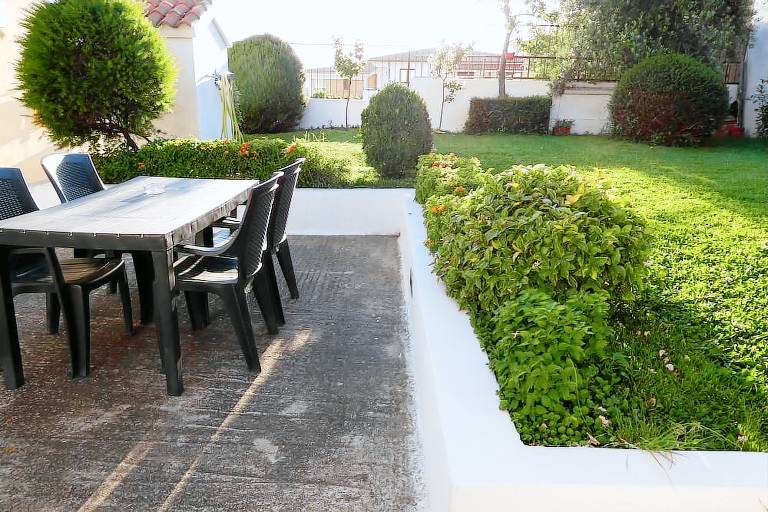 Bed and breakfast  Oliena