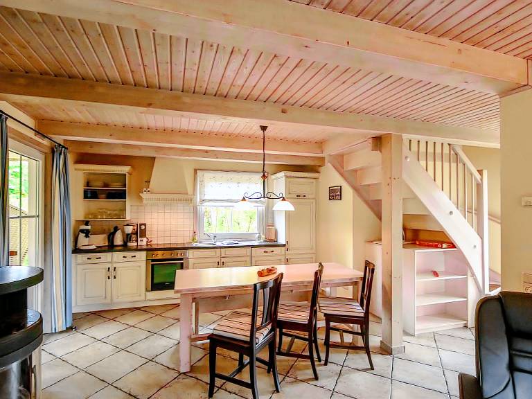 Vacation home with terrace & sauna — photo 5