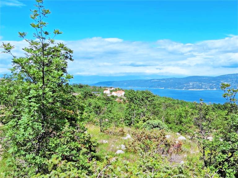 House with yard, patio & private pool | Sea view — photo 3