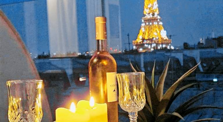 Rental apartment | Near Arc de Triomphe in Courbevoie