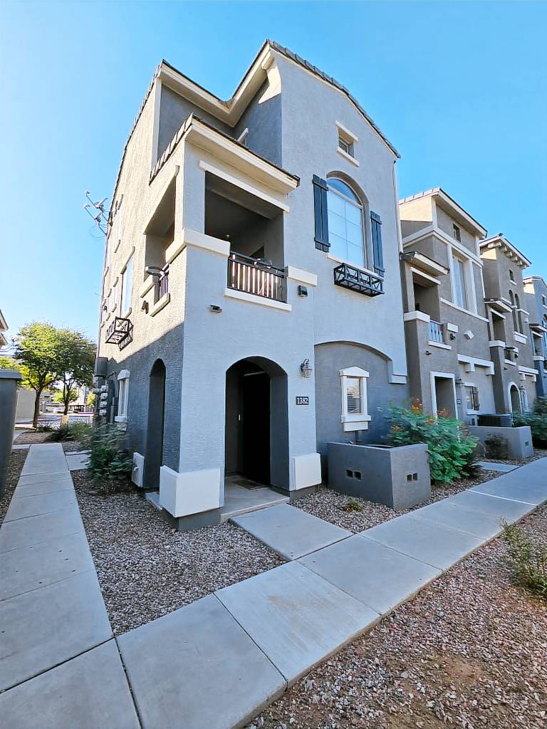 Condo  Tempe