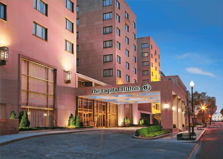 Capital Hilton — photo 2