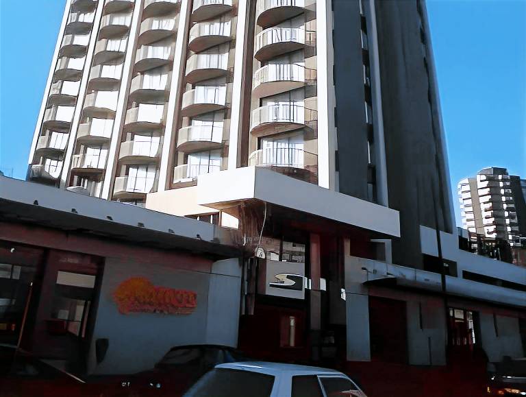 Sandman Suites Vancouver - Davie Street in North Vancouver, BC