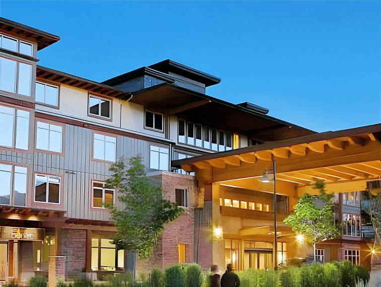 Resort West Kelowna