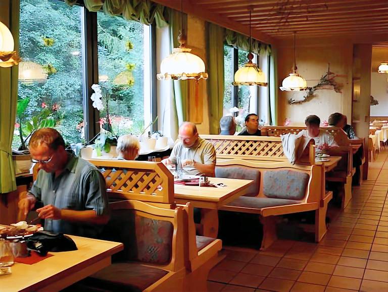 Waldhotel Albachmuhle — photo 3