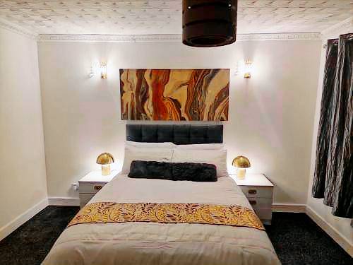 Lodge  Cookham