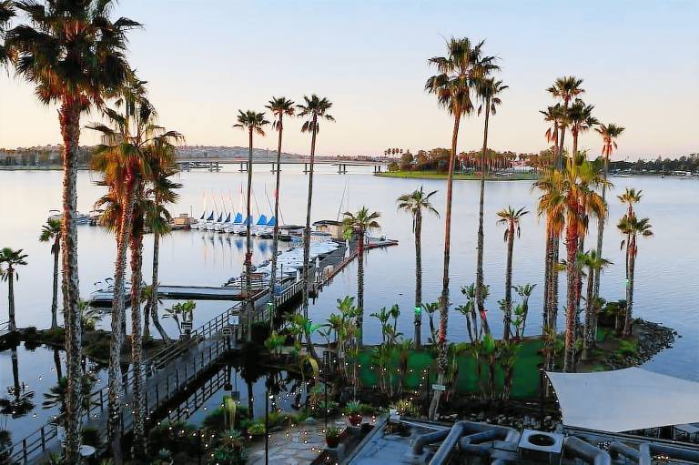 Paradise Point Resort & Spa