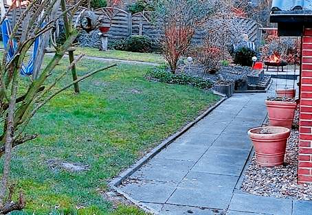 House with BBQ & patio — photo 5