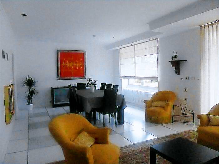Villa with barbeque & yard | Garden view — photo 5