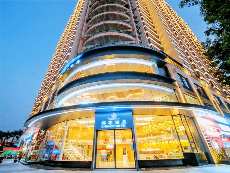Shenzhen U Enjoy Hotel (Luohu Port Xiangxicun Subway Station) 深圳你享酒店 (罗湖口岸向西村地铁站店） in Shenzhen