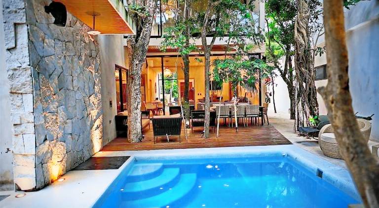 300 m&sup2; Ferienhaus