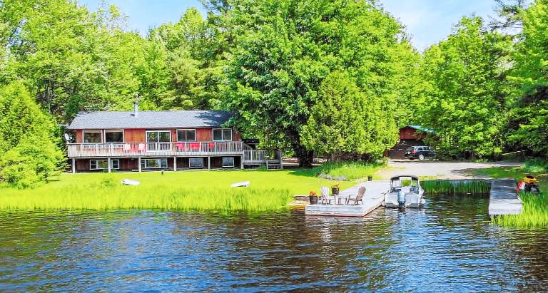 Cabin  Port Carling