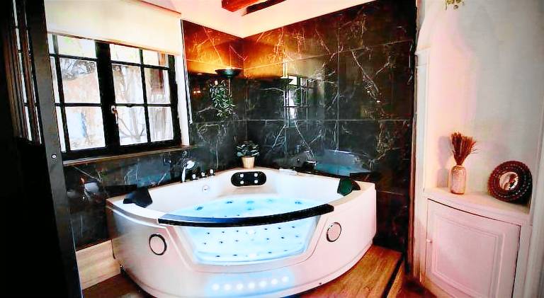 Holiday apartment with sauna & jacuzzi — photo 3