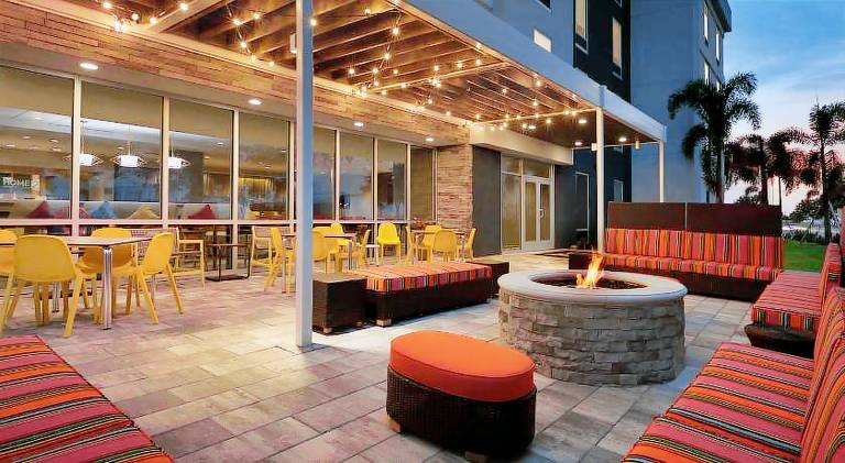 Home2 Suites by Hilton Sarasota Bradenton Airport — photo 3