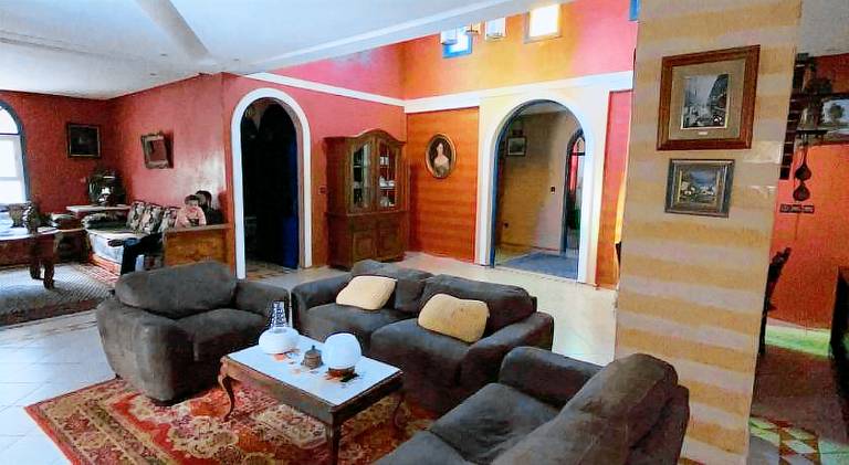 Villa with terrace & pool — photo 2