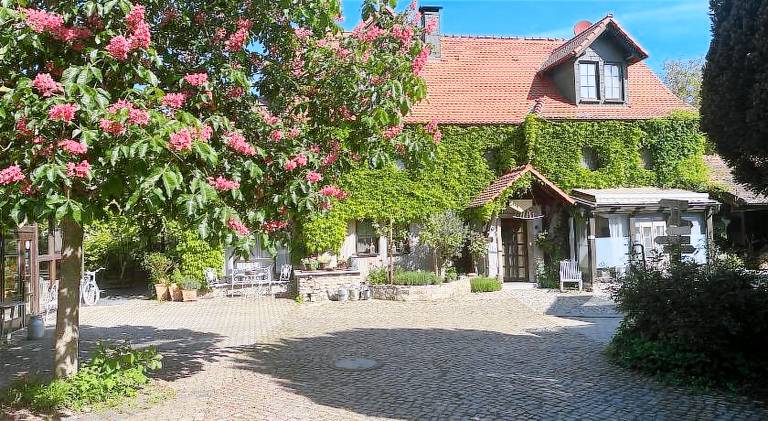 Kastanienhof Erfurt - wie bei Freunden, nur unterwegs in Erfurt