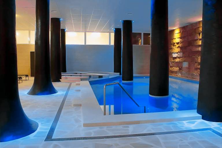 Serviced apartment with garden, terrace & sauna in Son Servera
