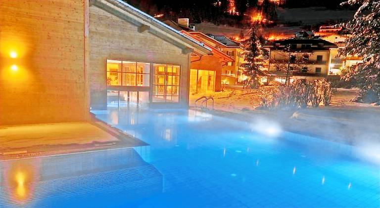 Serviced apartment with sauna, jacuzzi & pool | Close to the ski | Good for workation | Dogs allowed — photo 3
