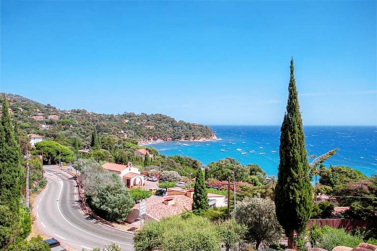 Holiday Home 'La Dolce Vita' with Sea View, Wi-Fi and Air Conditioning — photo 2