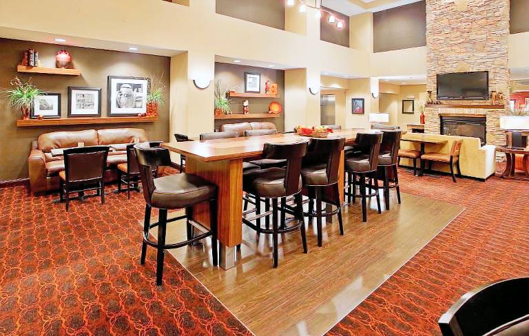 Hampton Inn & Suites Watertown — photo 2