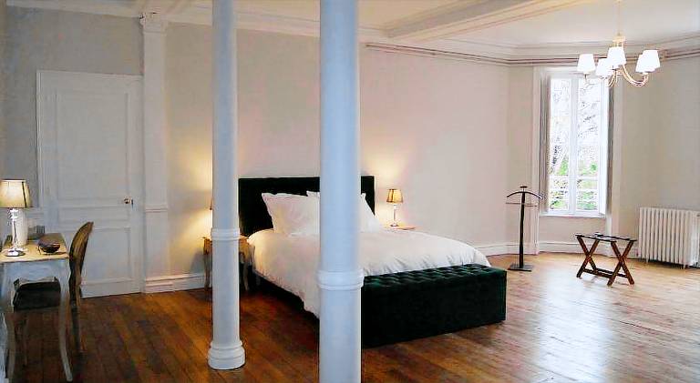 Le chateau de la brosse Chambres d'hotes in Bourges