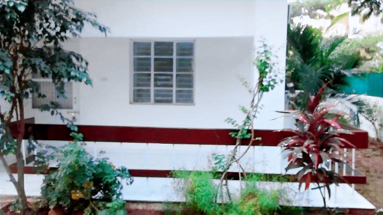 Bungalow Moti Baug